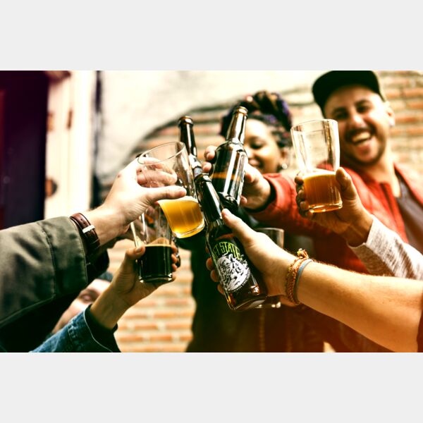 593 Cheers Background Thumbnail